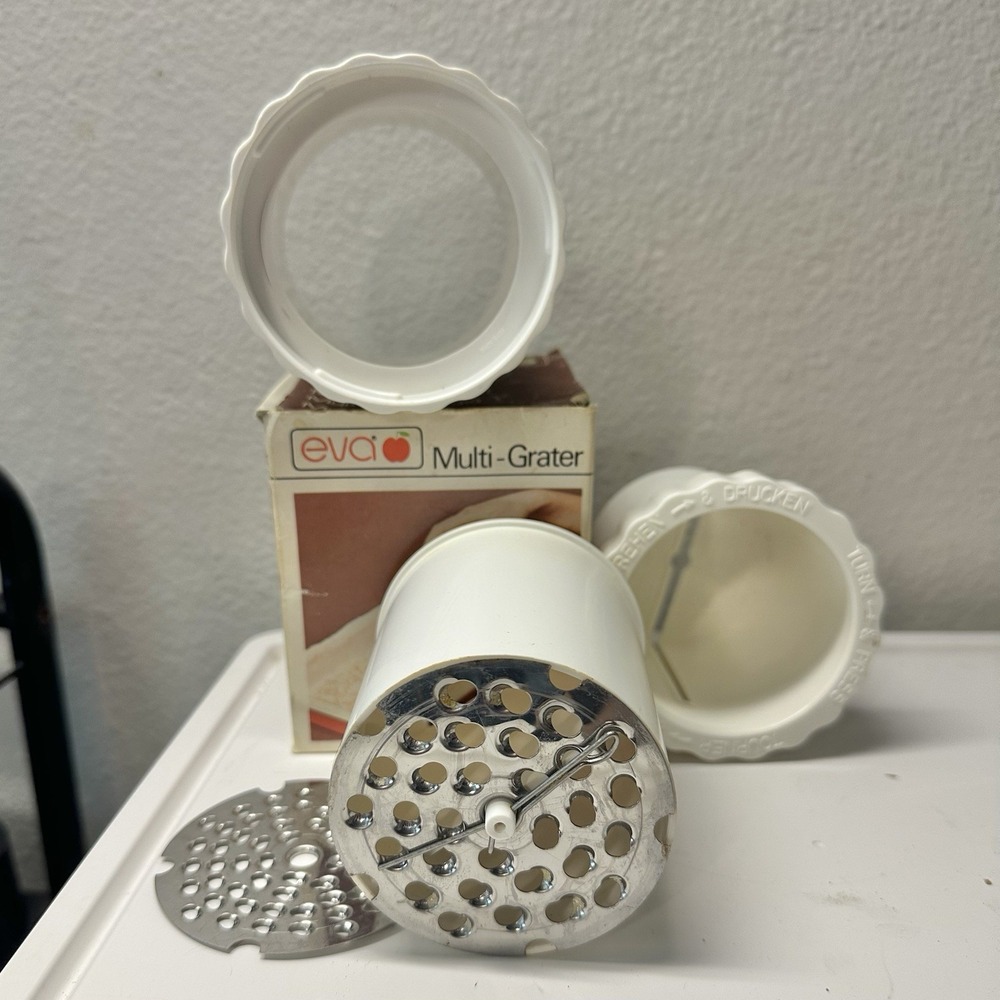 Vintage Eva Multi Grater Rotary Cheese Nut Grater White w/ Box Made Hong Kong